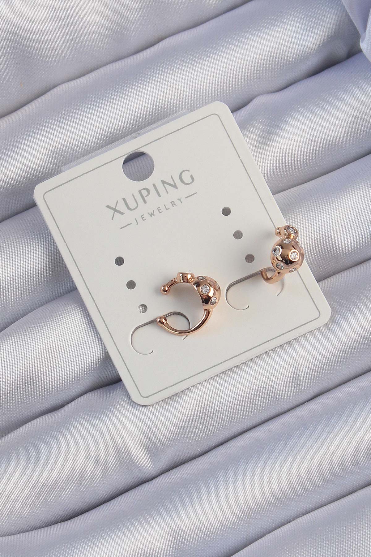 Xuping%20Rose%20Renk%20Zirkon%20Taşlı%20Bombeli%20Topçuk%20Earcuff%20Küpe